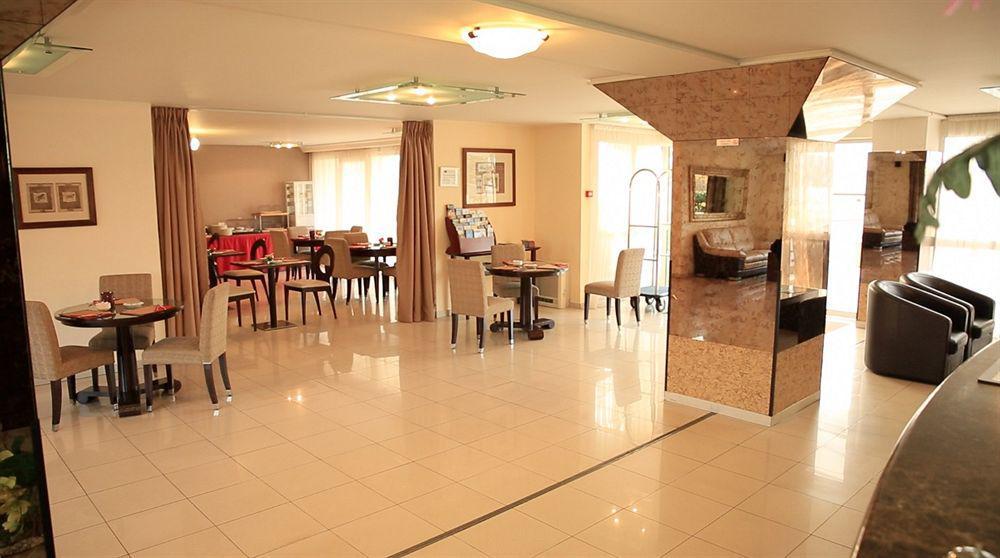 Adonis Excellior Grand Geneve Apart otel Veigy-Foncenex Dış mekan fotoğraf